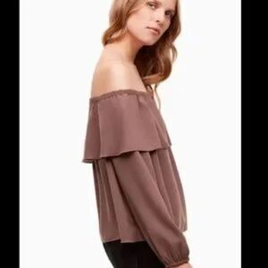 Wilfred by Aritzia XS Taupe Off-the-Shoulder Long Sleeve Top